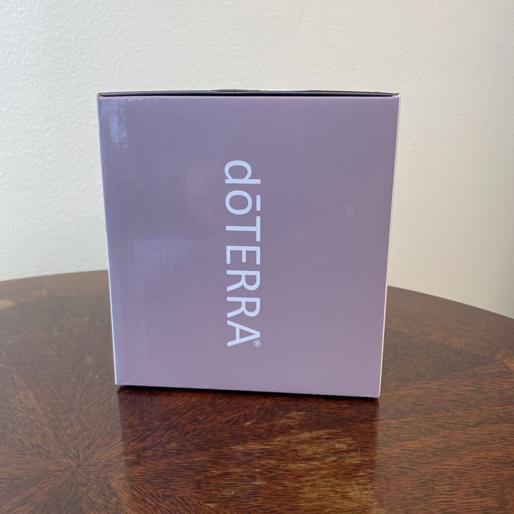doTerra Petal Aroma Diffuser for Essential Oils - New in Box Sealed - Picture 2 of 6